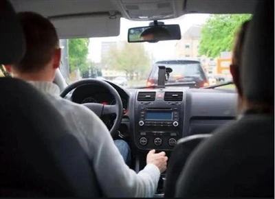 Kaip atlikti transporto priemonės pasąmoninimo aptikimą?