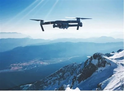 Kodėl verta kurti dronų atsakomųjų priemonių sistemą?